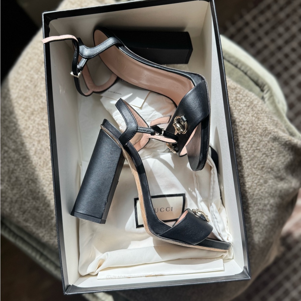 Gucci Black Leather Heeled Sandals
